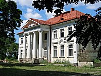 Obraz zawierający Dw&oacute;r w&nbsp;Żydowie